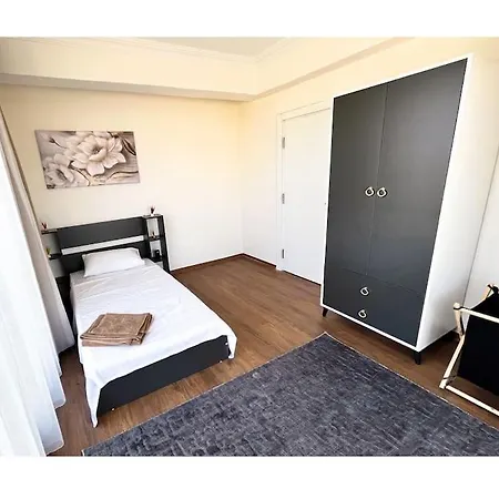 Βίλα Luxury With Private Pool And Garden Villa121
