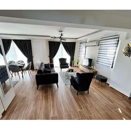 Luxury With Private Pool And Garden Villa121 *
