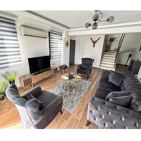 Luxury With Private Pool And Garden Villa121 فيلة